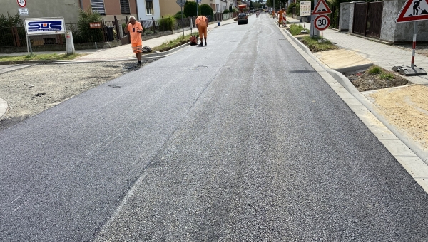 04.09.2025 - SÚS Kroměřížka dokončila složitou rekonstrukci povrchu Braunerovy ulice